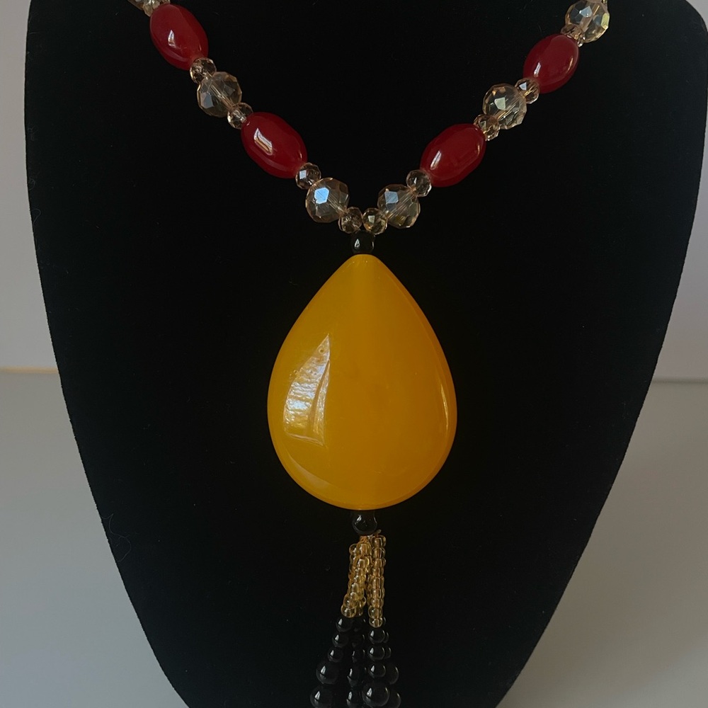 Necklace - Picture 2 of 3